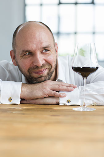 Dieter Ahrweiler, Sommelier, Sommelier Düsseldorf, Weinexperte, Weinberatung, Weinausbildung